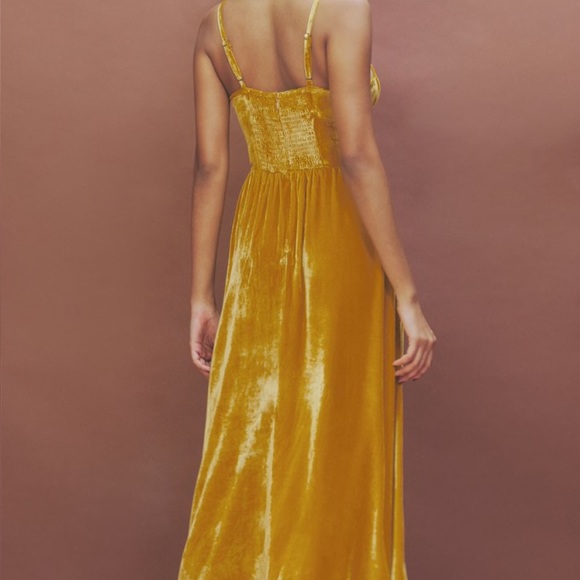 Reformation Inessa Velvet Midi Dress In Turmeric 10 NWT - Picture 2 of 9